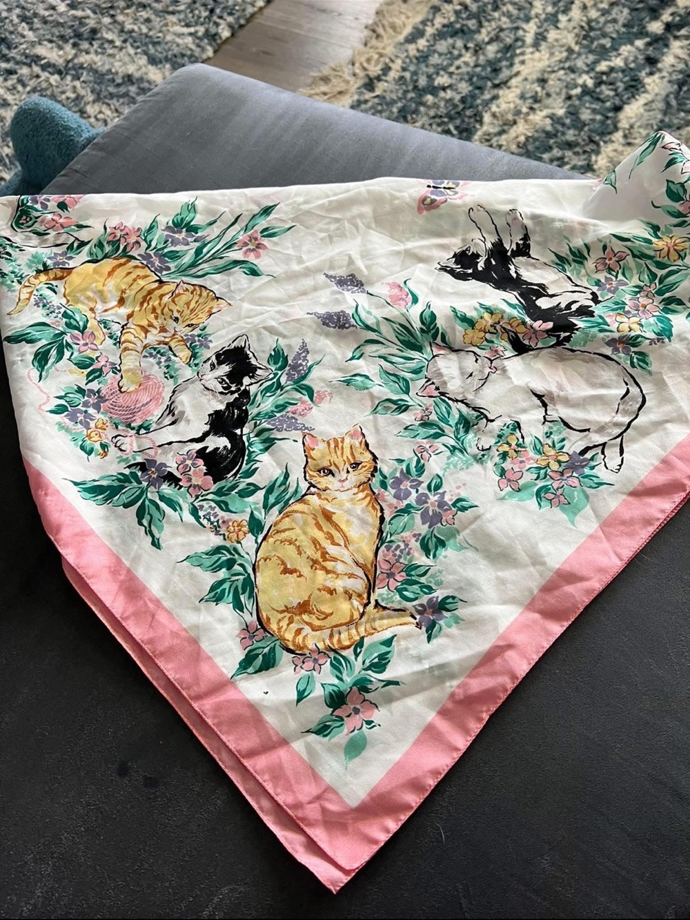 Classic Cat Print Bandana Scarf in Pink and White